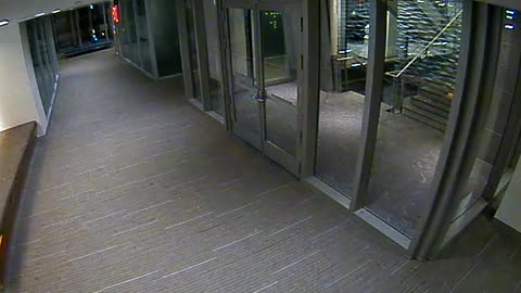 8429OHOB05O5C1CorridortoAtrium_2021-01-05_17h29min28s227ms.mp4