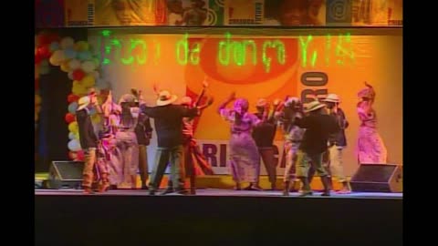 Tradicional musica e dança de Angola Grupo Yaka
