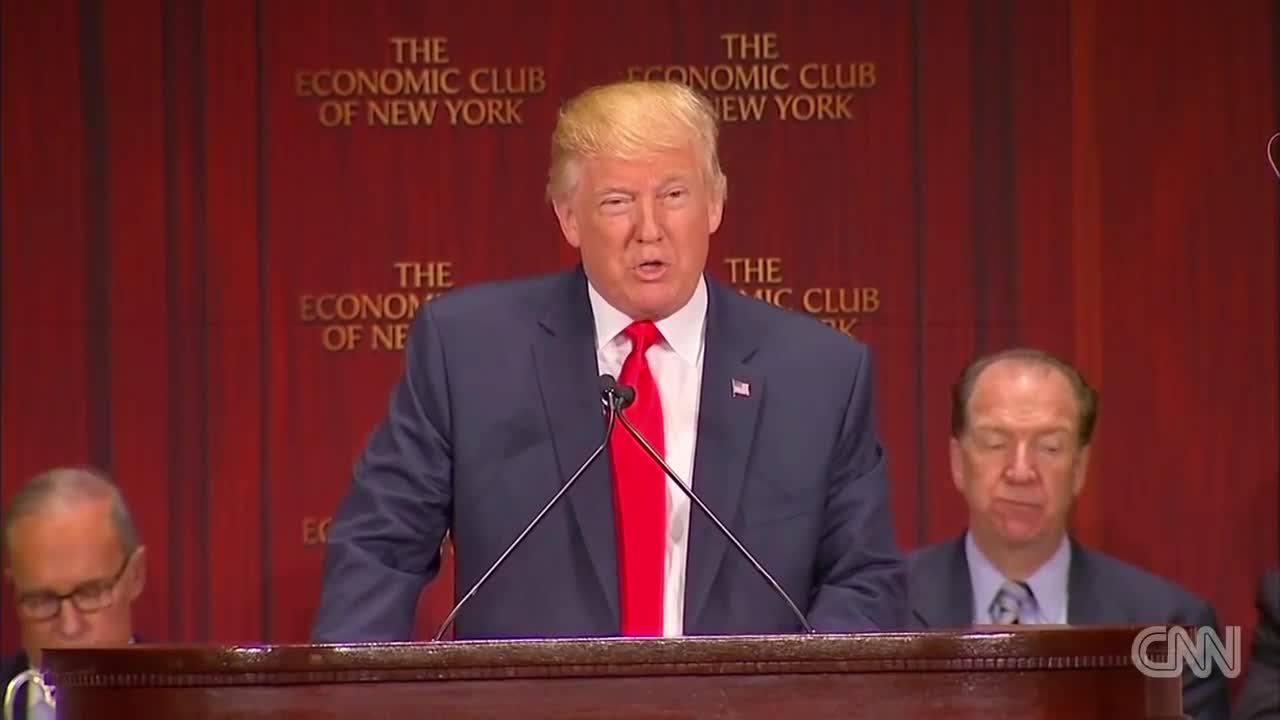 How Donald Trump reacted when his teleprompter broke