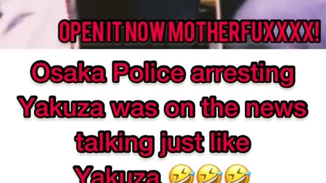 Osaka Police arresting Yakuza!