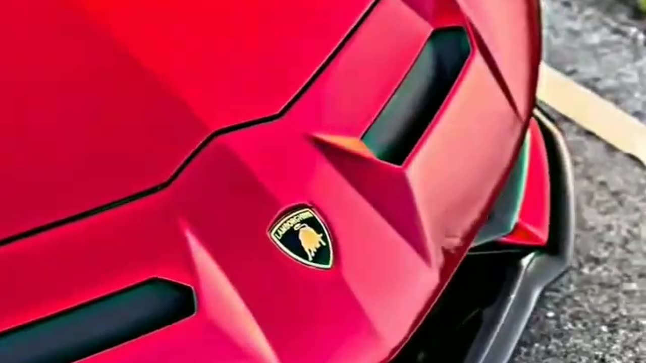 RED LAMBORGHINI CAR