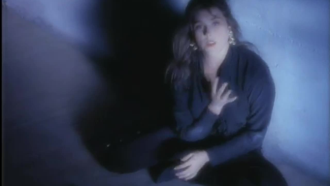 Laura Branigan - Moonlight On Water (Official Music Video)