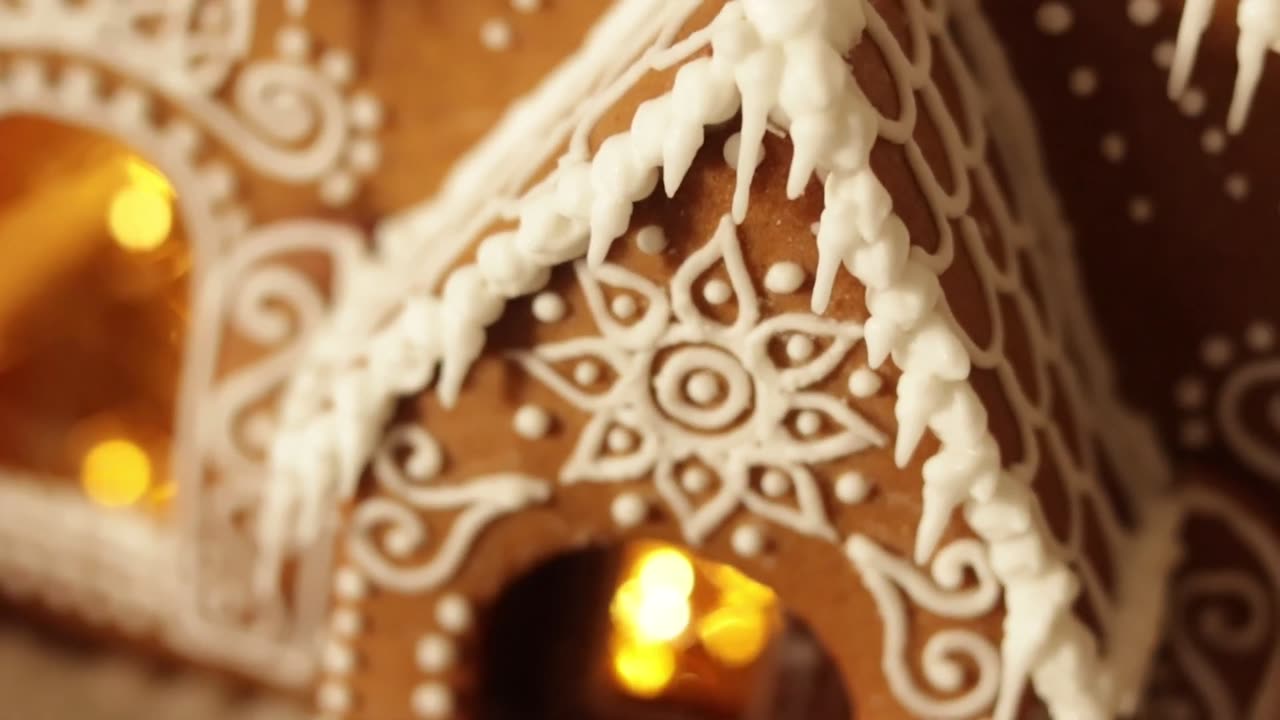 ***Designing How to Make an Epic Gingerbread House from Scratch***