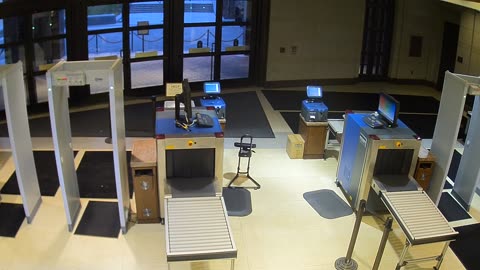 7135CVCULNScreeningLane2_2021-01-05_07h18min32s727ms.mp4