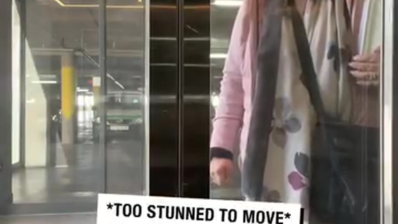 Girl's phone gets stuck in the lift