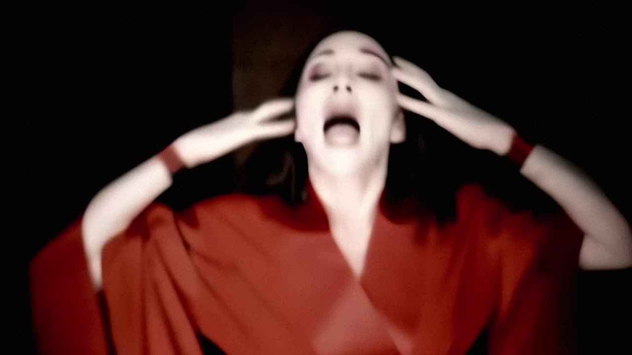 Madonna - Nothing Really (1999) (Upscale) UHD 4K