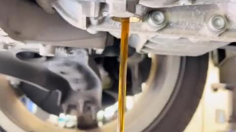 Automobile oil discharge