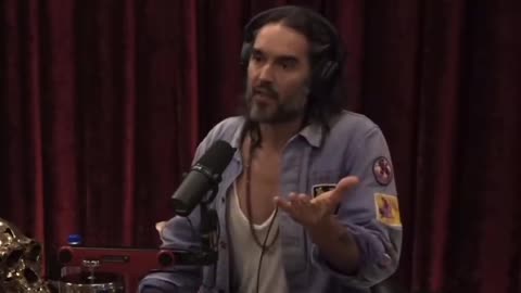 RUSSELL BRAND REACTS TO THE LEFT MOTIVES OF BEING CO-OPTED🎭🎪💫