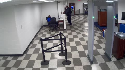 6135RHOBG3G3L8ScreeningArea8_2021-01-06_23h40min02s273ms.mp4