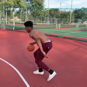 BASKETBALL MAN PUT IT TOGETHER