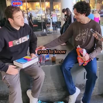 Betray GF or Mystery Gift? Nebraskawut