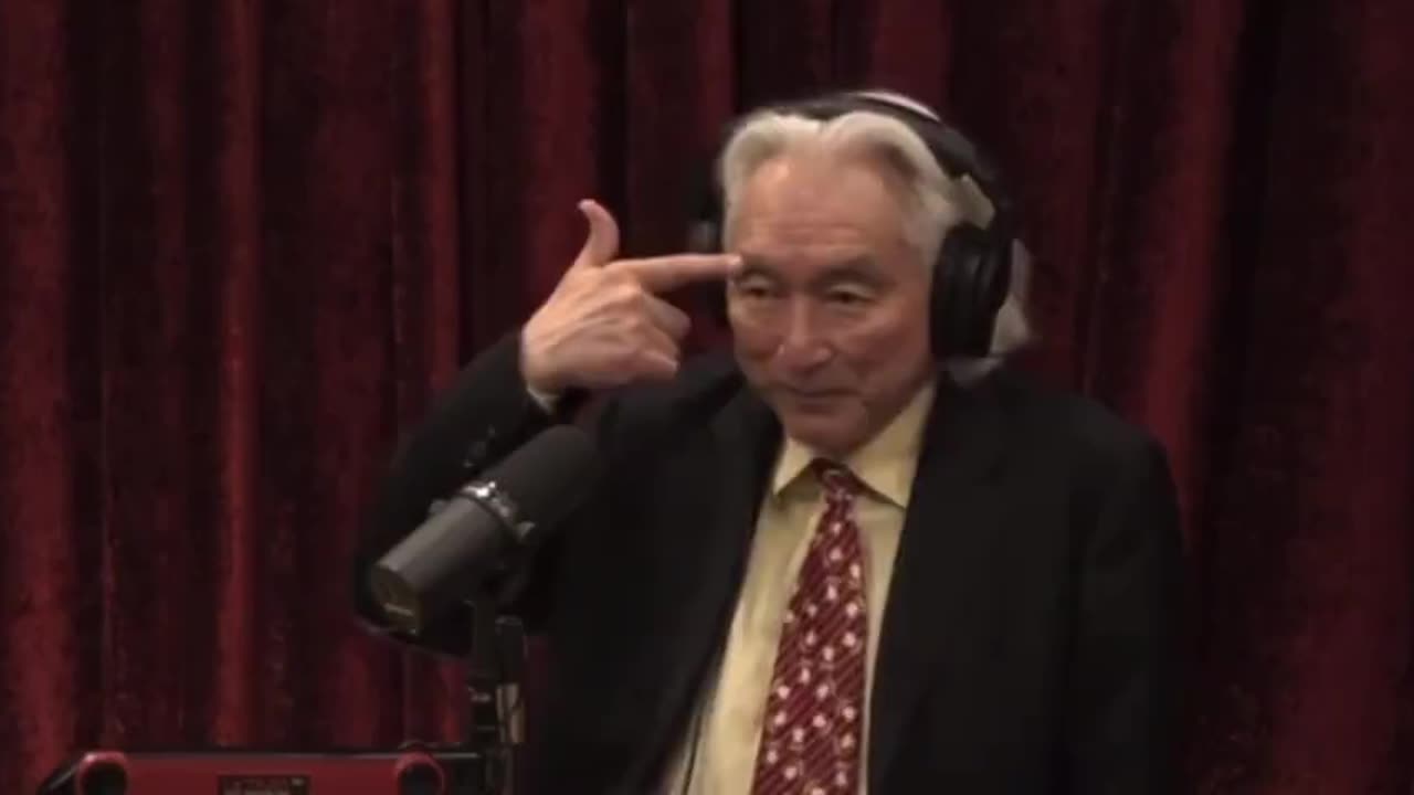 Dr. Michio Kaku tells Joe Rogan a story about Neuralink and how it was used to help a paralyzed walk again