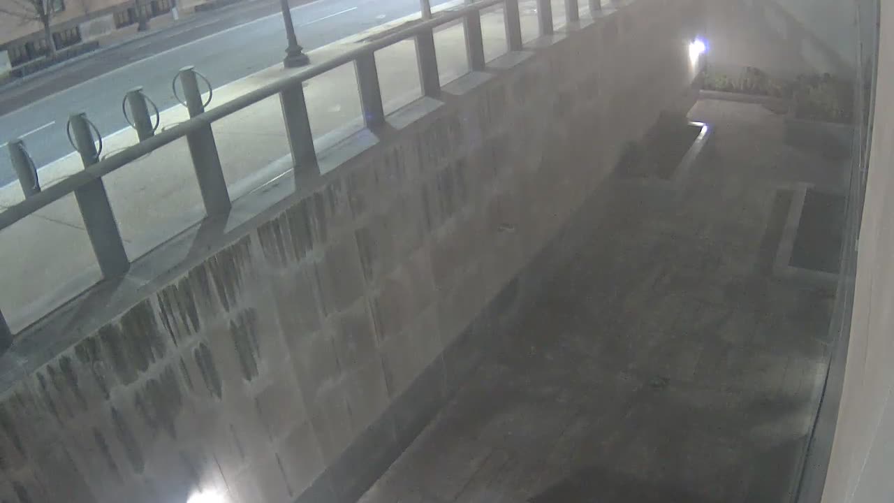 8491OHOB01SouthwestMoat_2021-01-05_01h20min00s160ms.mp4