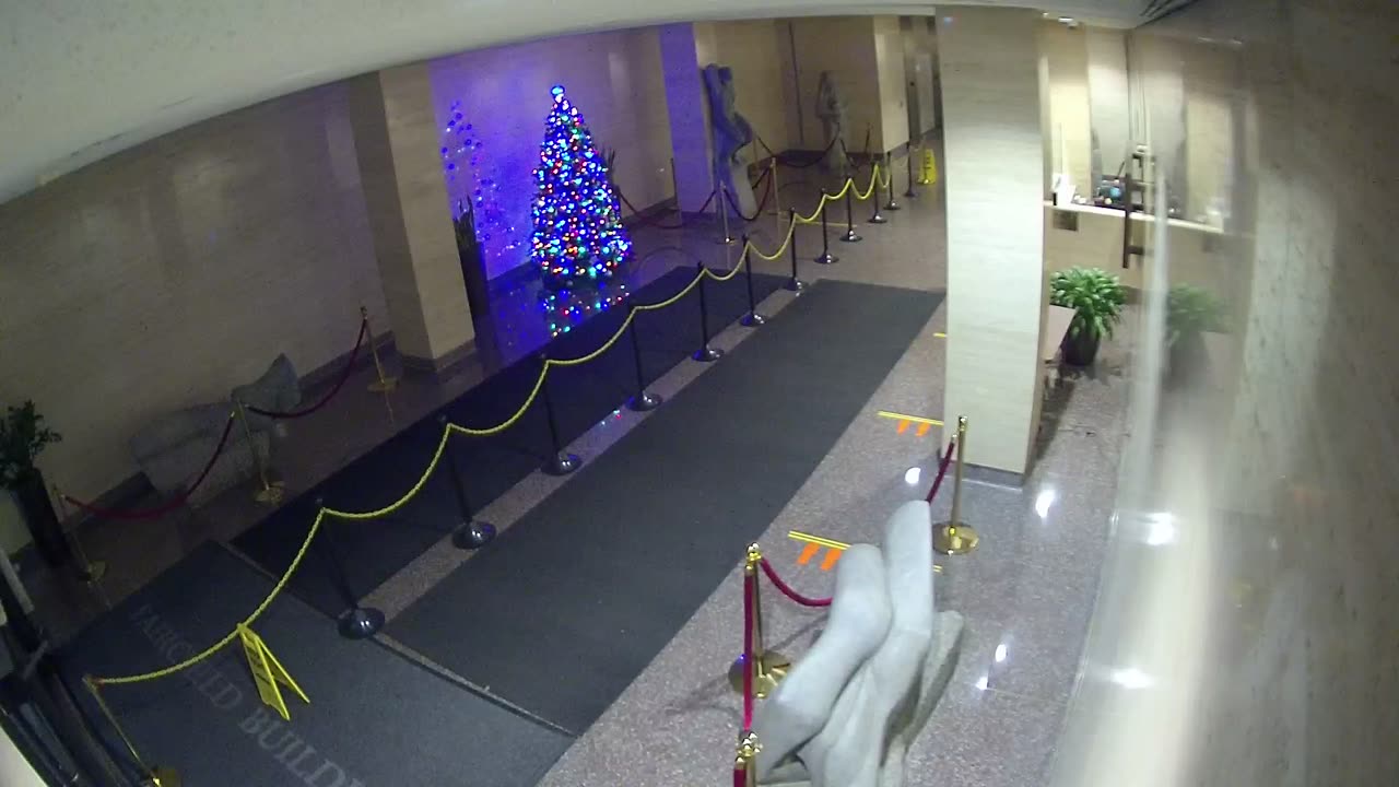 8002FCOB01MainLobby_2021-01-05_04h20min00s507ms.mp4