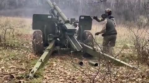 V.S.U. received World War II-era guns