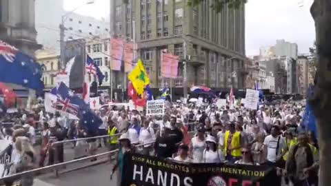 Massive Crowds In Melbourne Today, Well Done Patriots! 15_01_22