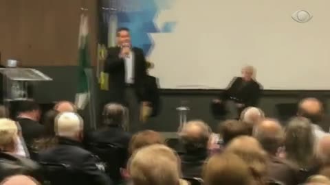 PT chama de golpe nova constituinte de Mourão