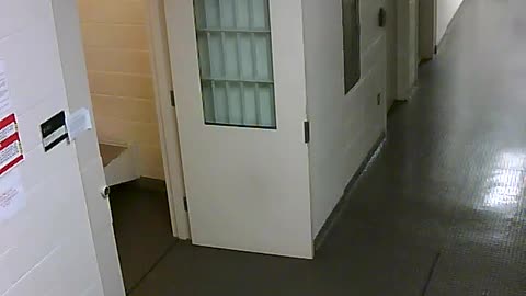 1665HQOB02PrisonerProcessingCell_2021-01-05_00h00min00s667ms.mp4