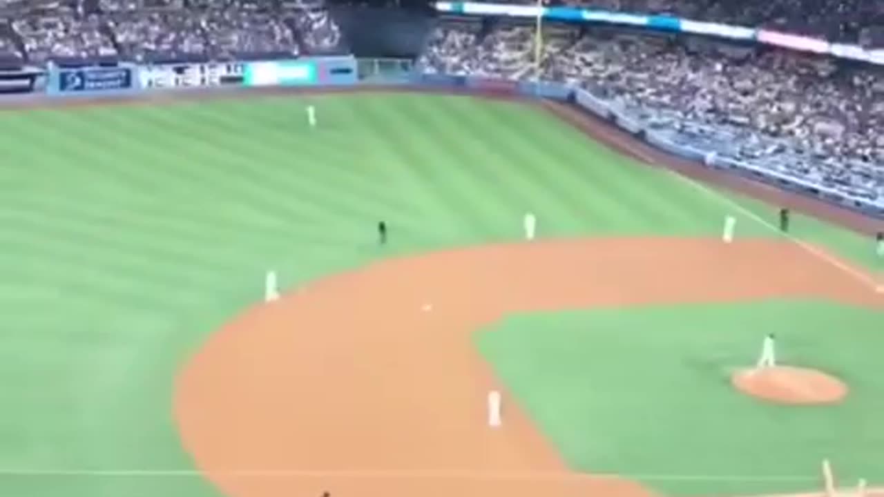 The greatest paper plane in sports history!