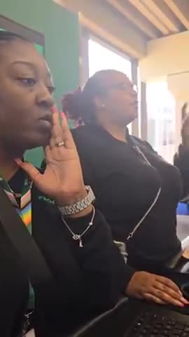 Man is shocked to discover that the Greyhound airline of the sky is ghetto.mp4