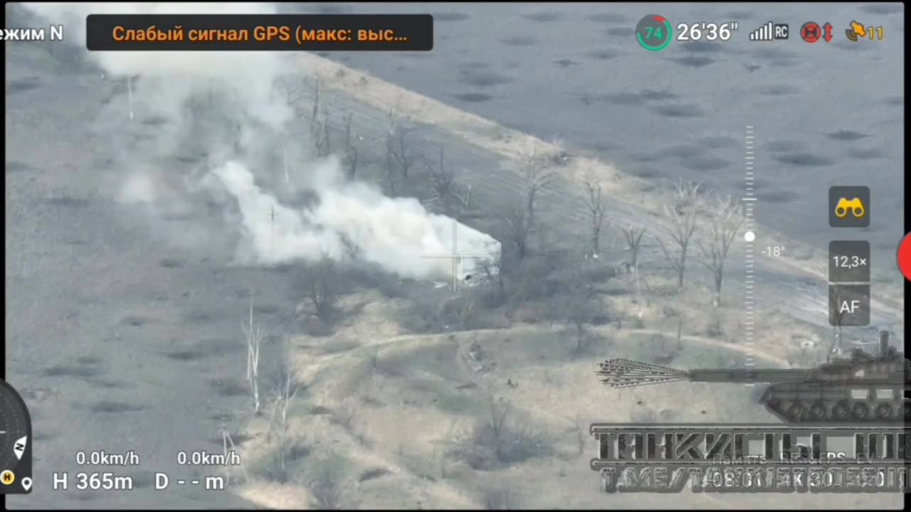 LOL Ukraine soldier running away after being smoked out of their trenches