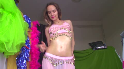 CUTE COLLEGE GIRL SHINY BELLY DANCE SEDUCTION