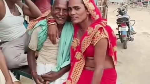 A budha karikha lagay le