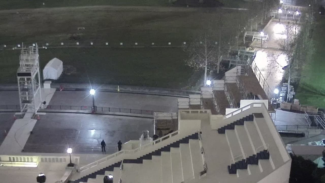 0945USCSRFWestRoof_2021-01-05_17h40min01s080ms.mp4