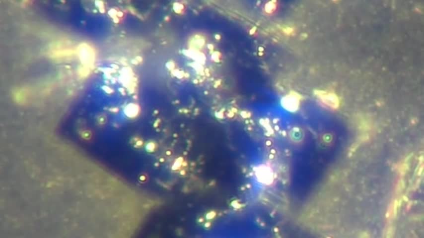 200x magnification - 5G Nanochip found in the Pfizer covid vaccine