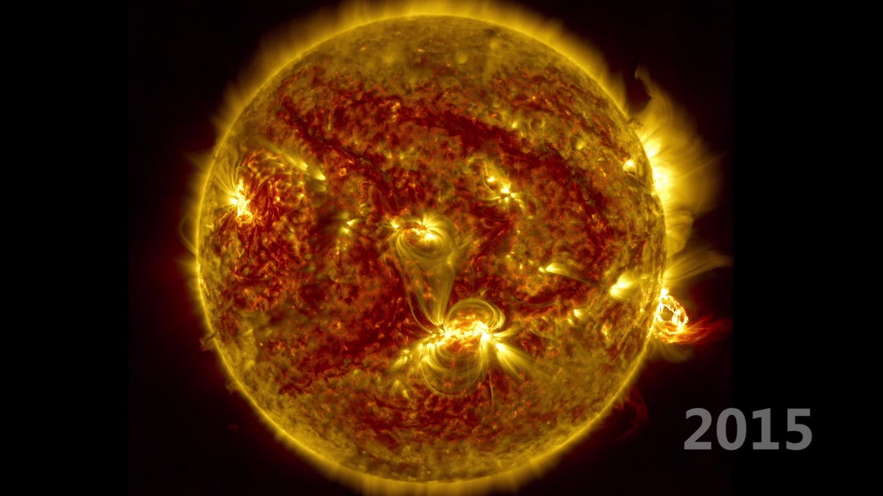 10 Years of Solar Brilliance: Highlights from SDO's Spectacular Solar Observation 🌞