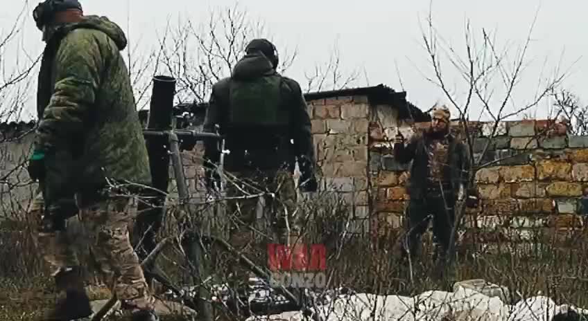 Wagner PMC Fires Mortar in the direction of the enemy