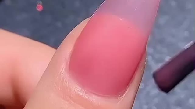 Make up finger nails