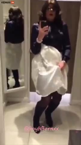 This is why you don't allow these Tranny pedophiles to play dress up in women's restrooms.