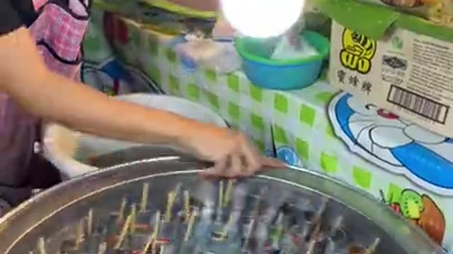 POPSICLE CHANGE _ Thai Street Food