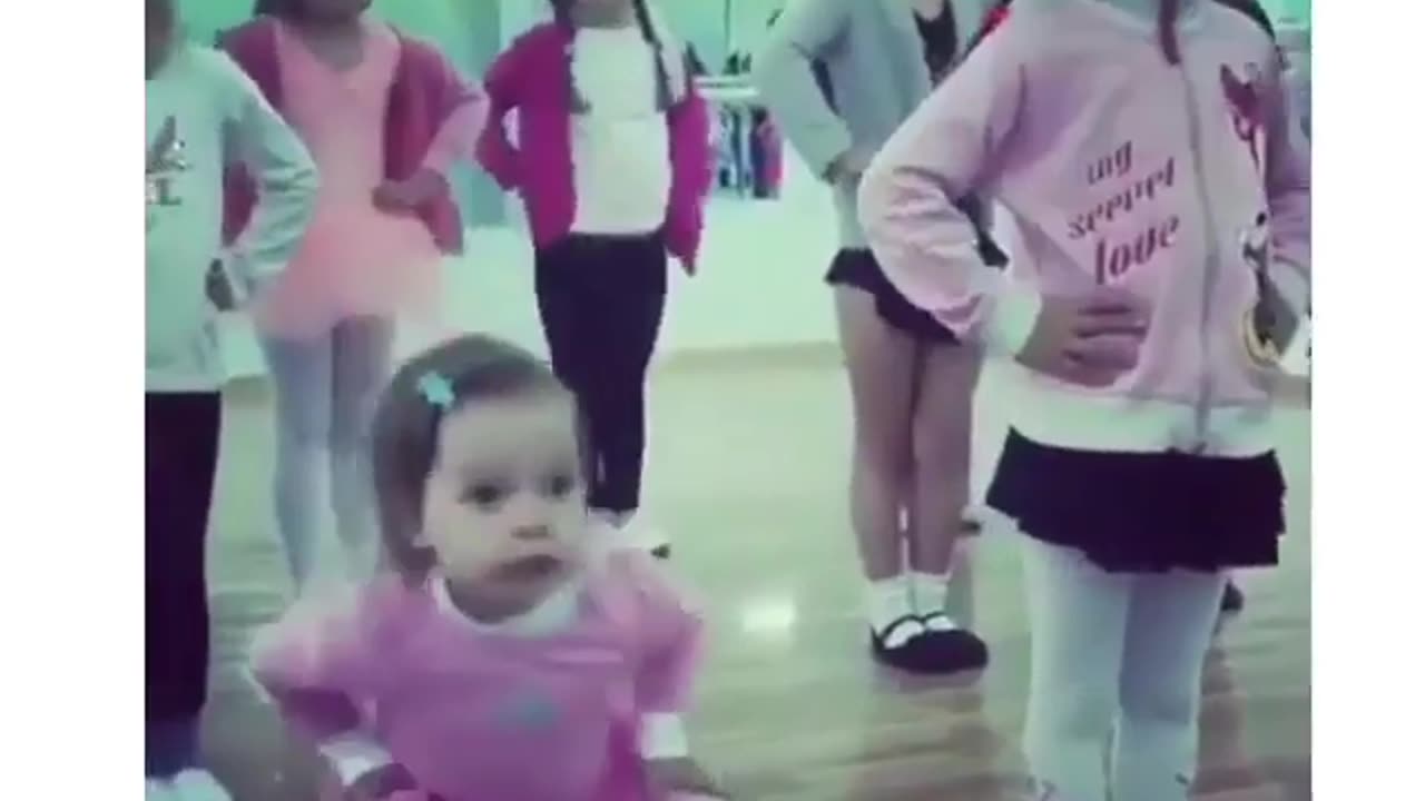 Funny Kid Dance