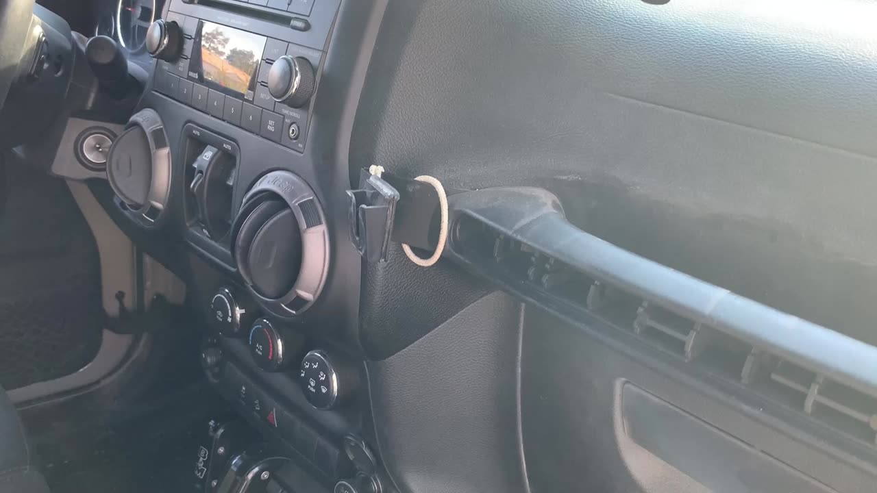 Installing Jeepuniq GMRS Radio Mount 2017 Jeep JK