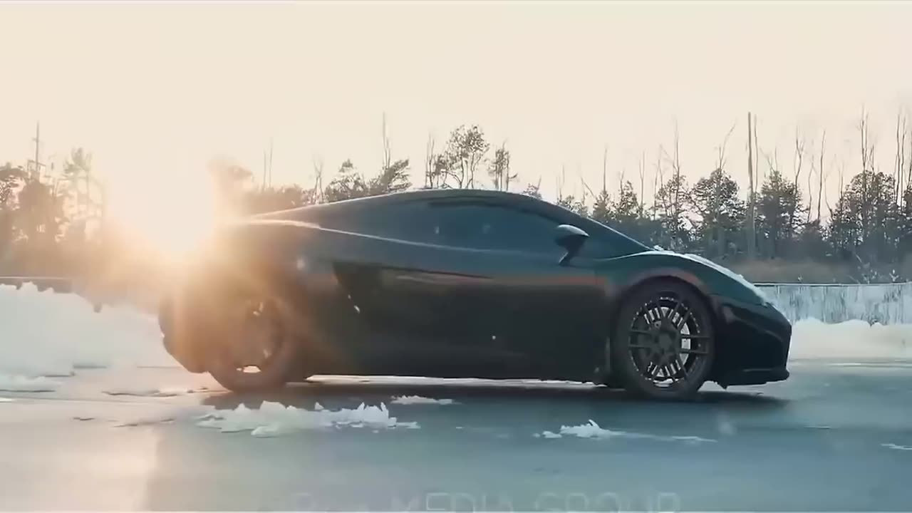 oo na na song car racing song