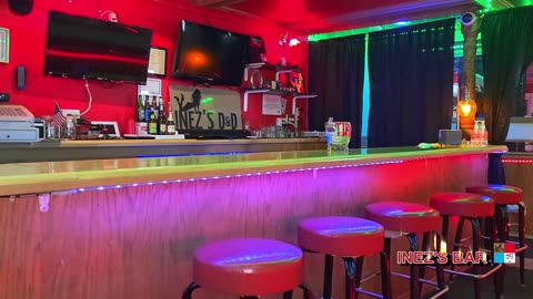 Inez's bar and wet room