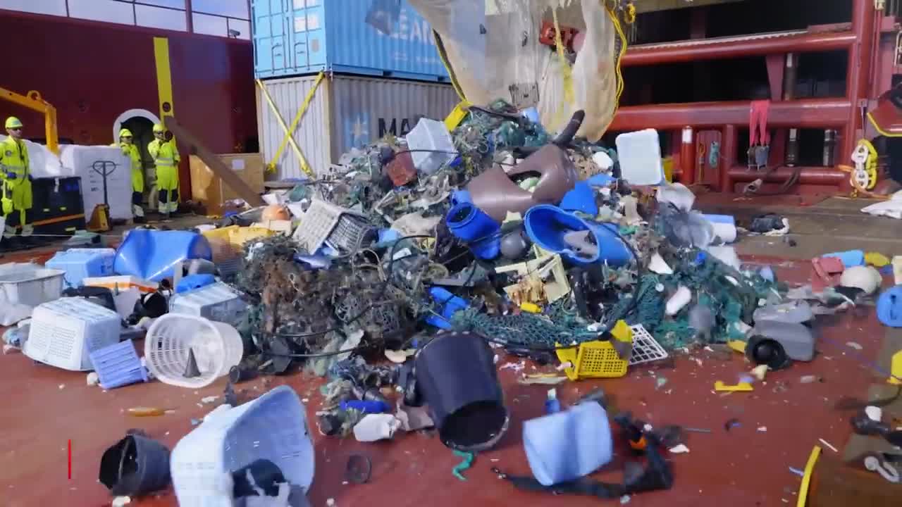 The Ocean Cleanup begins cleaning the Great Pacific Garbage Patch