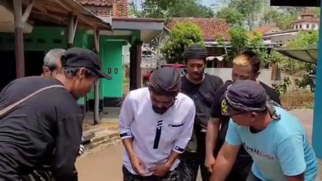 Sketsa Komedi Tidak Lucu