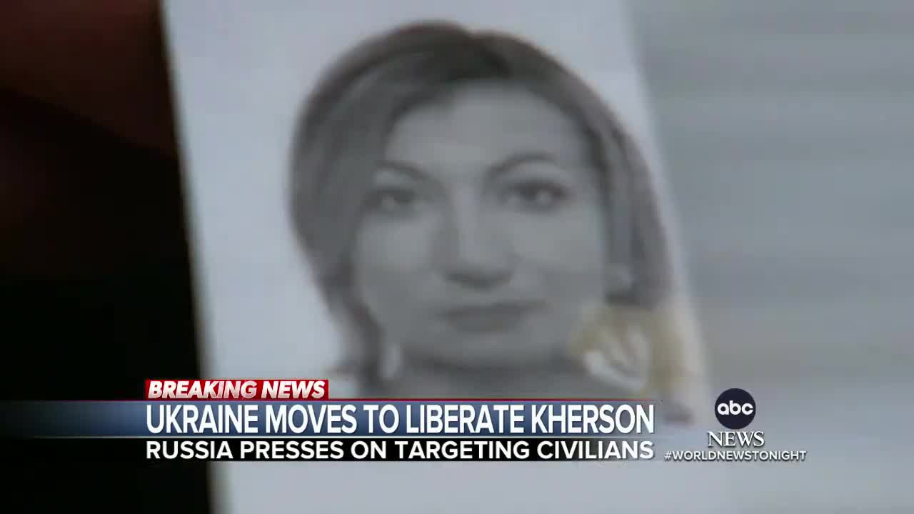 Relief, jubilation in Kherson as Russian troops retreat_4