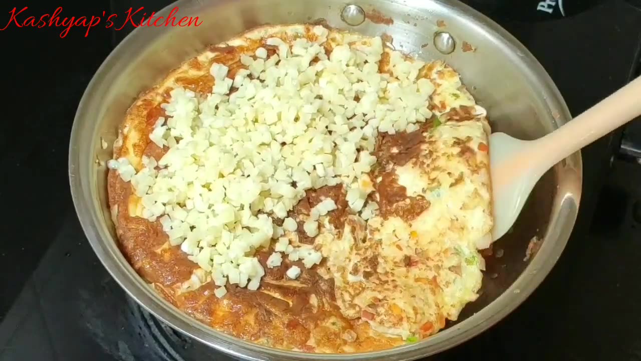 Egg Cheese Omelette | Healthy Breakfast Recipe | Egg Omelette | Kids Recipe | Kashyap's Kitchen