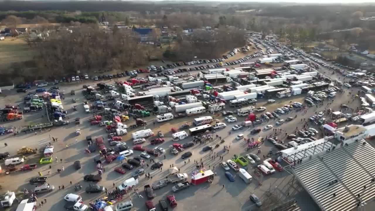 Drone footage Hagerstown freeway USA freedom convoy