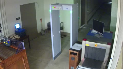 5133CHOBBAGarageScreening2_2021-01-05_03h02min56s597ms.mp4