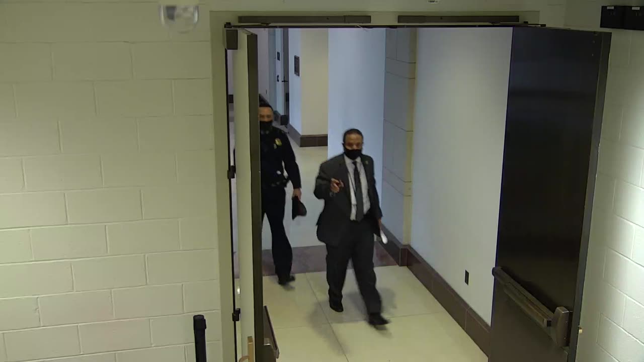 7183CVCULElevator#5Lobby_2021-01-06_09h20min01s930ms.mp4