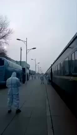 Chinese 🇨🇳 Covid Camps