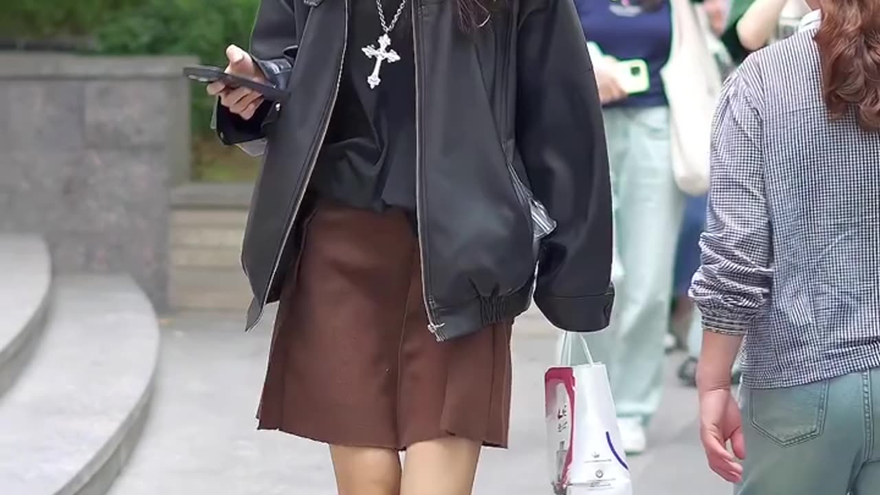Catchy Fashionable Wear on the street of Shanghai