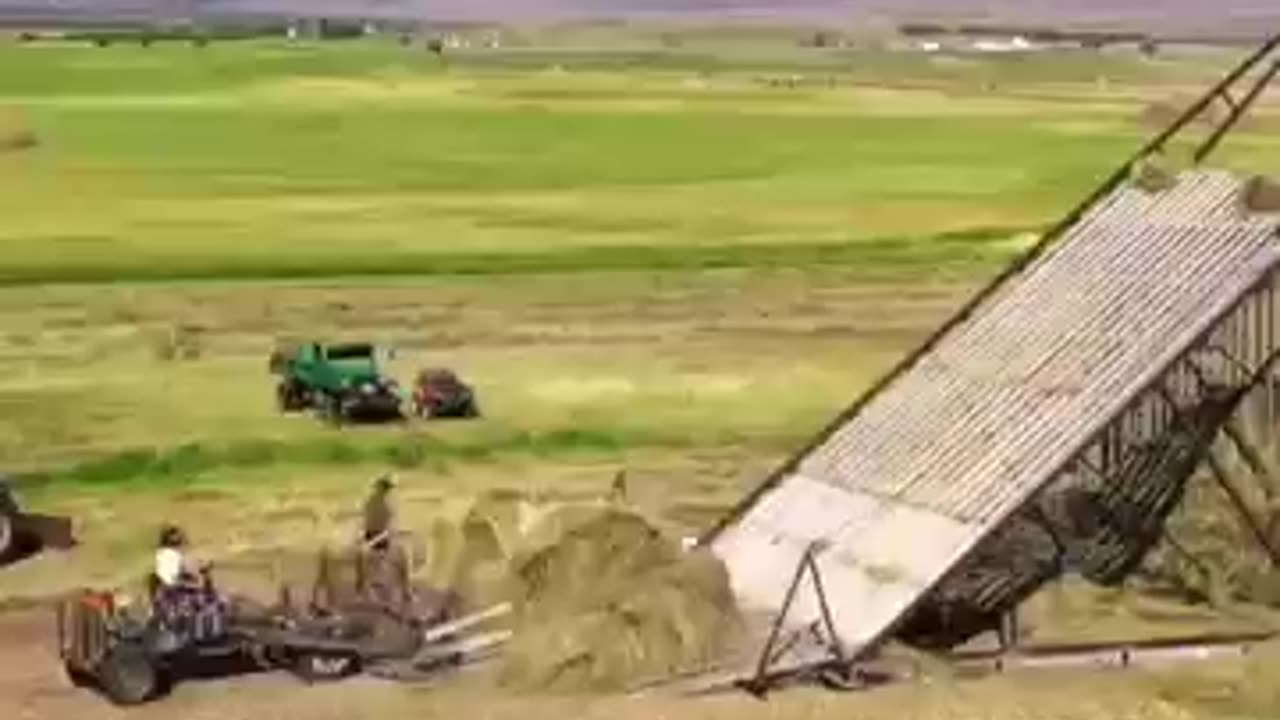 Beaver Slide Stacker In Action ##❗❗