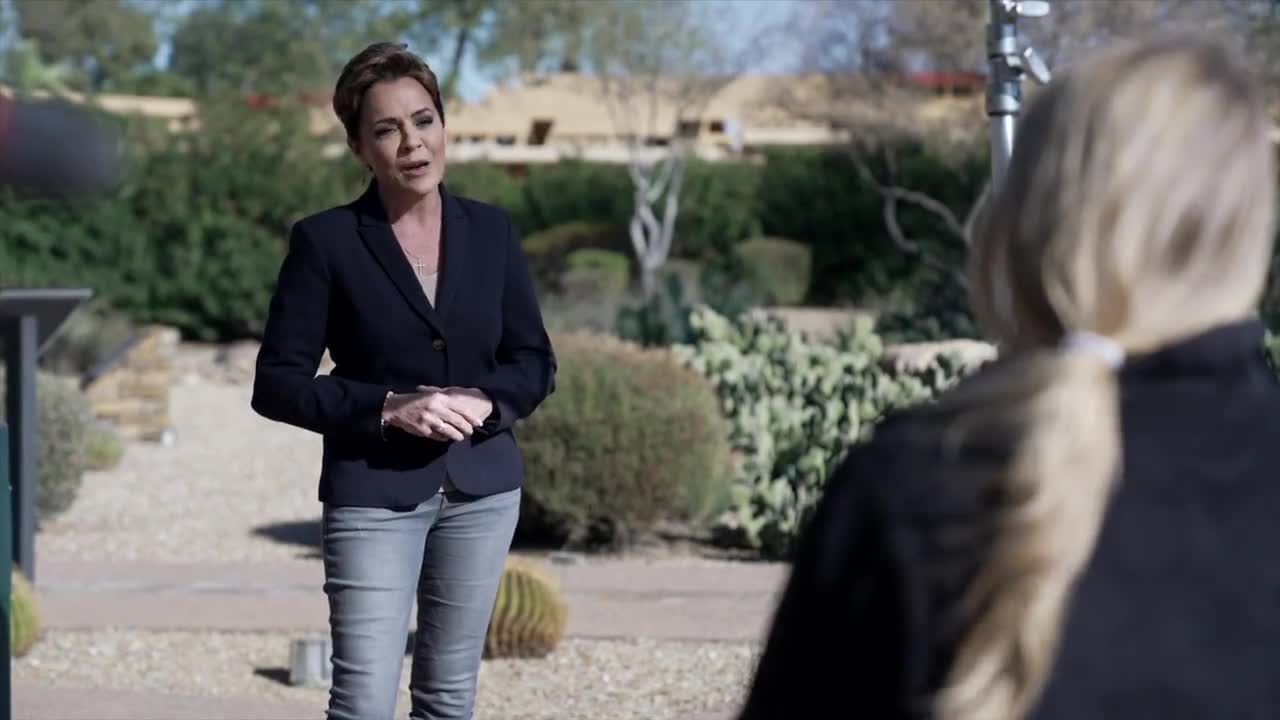 Kari Lake OWNS another reporter with precision "It is DISGUSTING what the media has done"