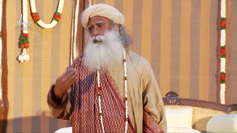 Water Has Memory - Sadhguru at IIT Madras